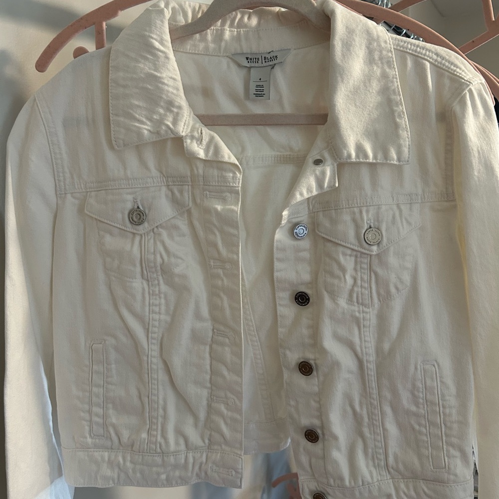 White House Black Market Cream Jacket